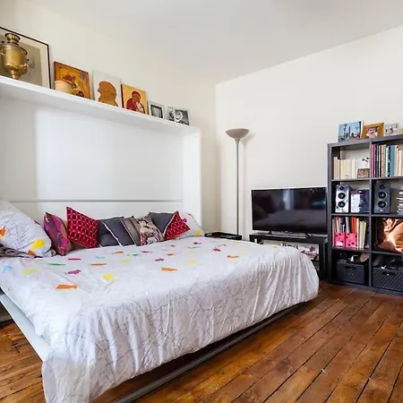 Logement Cosy Au Pied Du Metro Apartment *